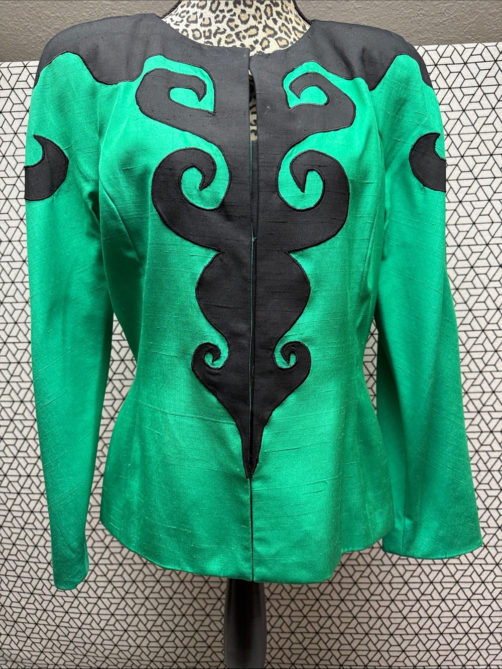 Constance Saunders Vintage Silk Blazer Green Black Applique Scroll Jacket Sz 10
